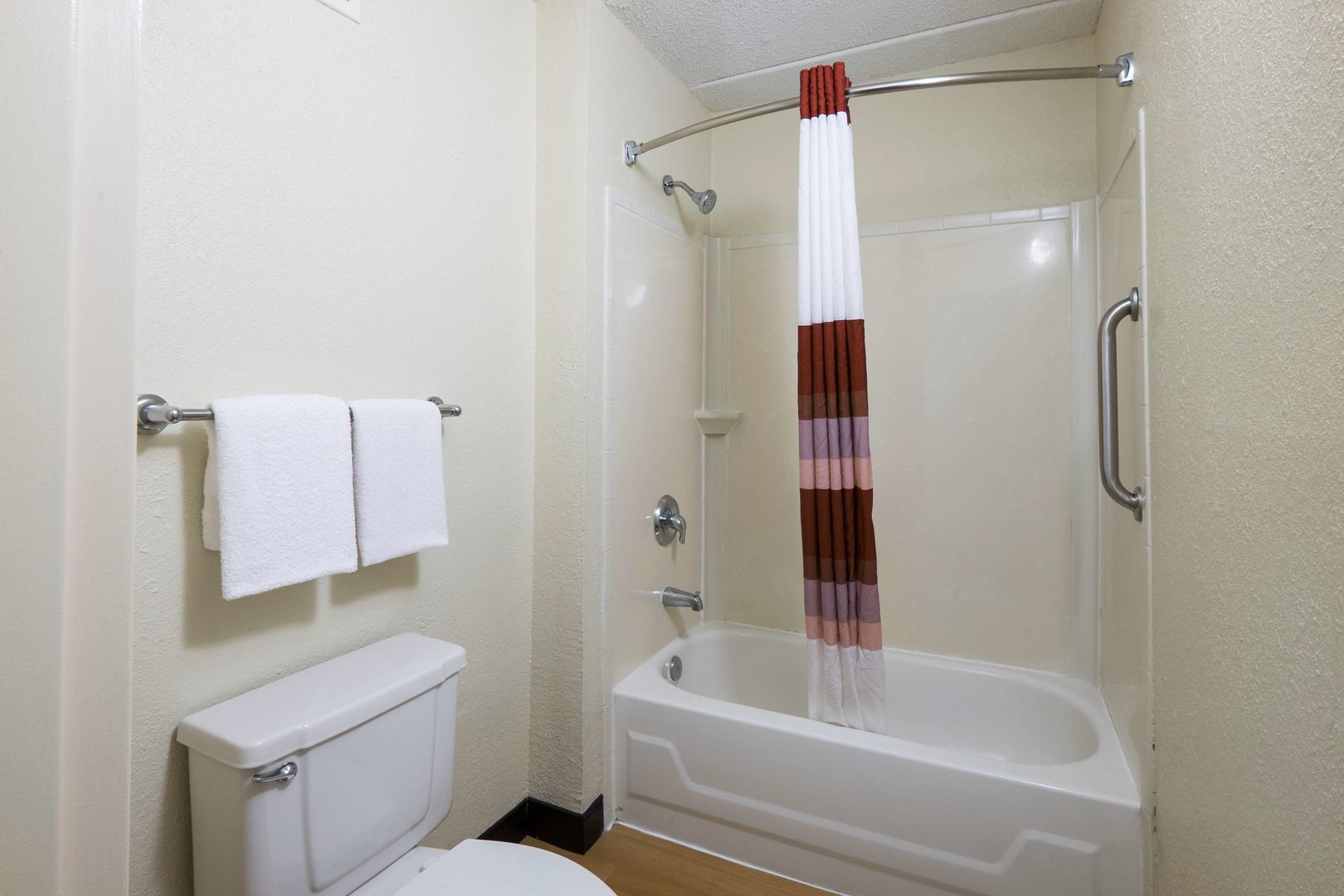 red roof inn tinton falls jersey shore