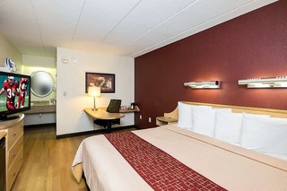 red roof inn tinton falls jersey shore