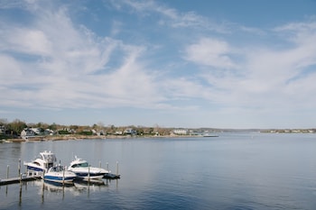 The Oyster Point Hotel,New Jersey>>Monmouth County,3 star