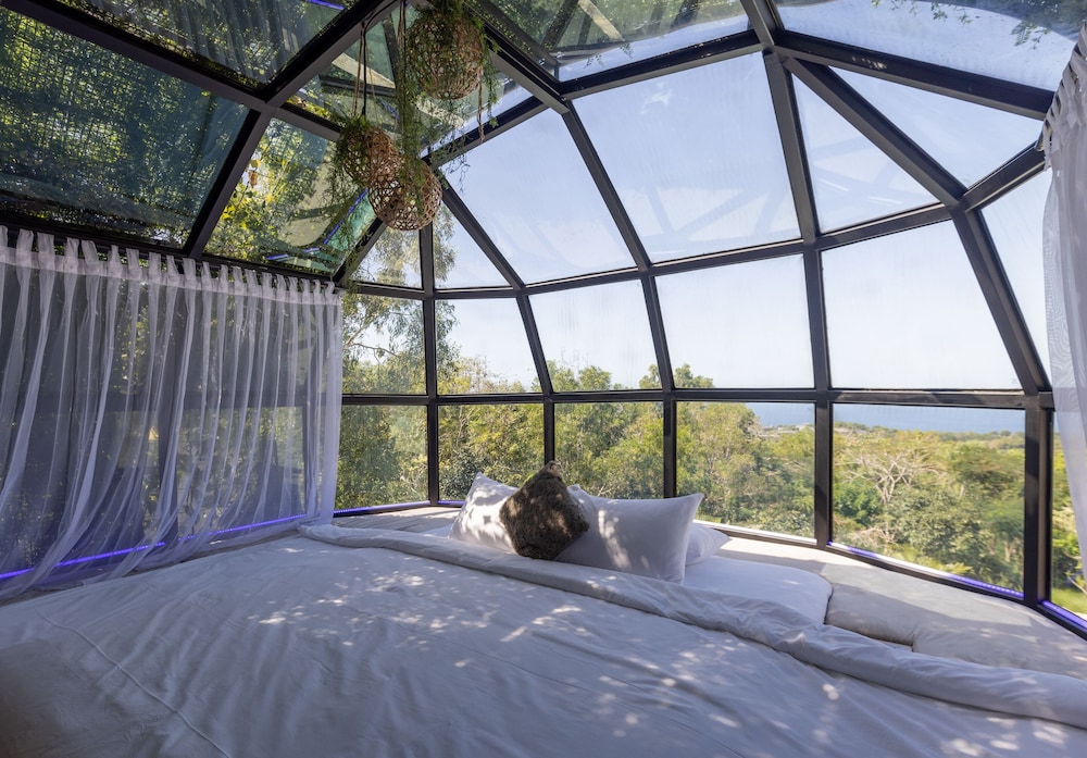 airship bali 1