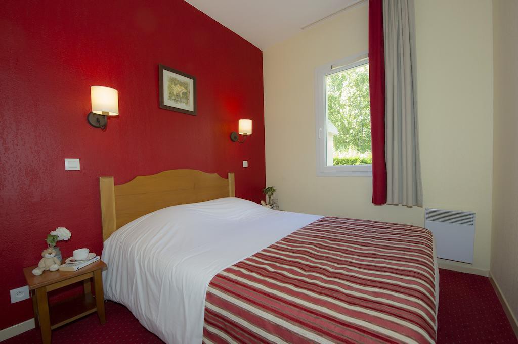 Pierre & Vacances Residence Les Rives De L'aure,Near Pic Lumiere Cable Car,3 star