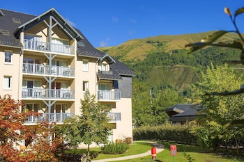 pierre and vacances residence les rives de laure