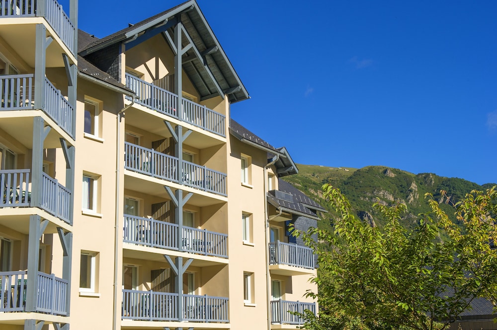 pierre and vacances residence les rives de laure
