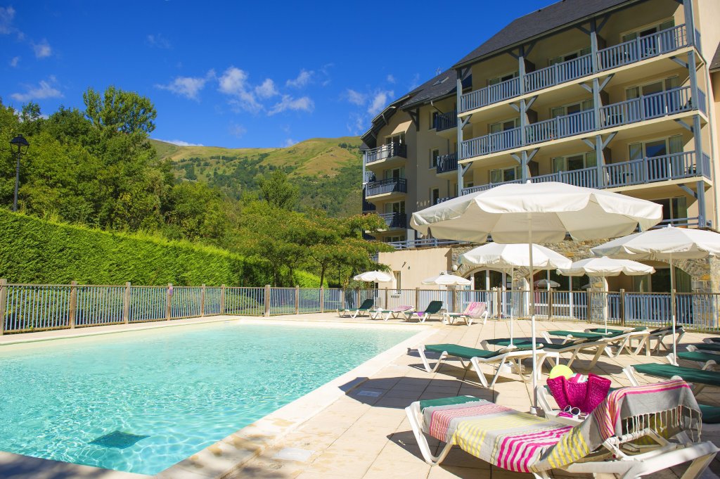 pierre and vacances residence les rives de laure