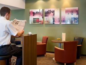 mercure hotel saarbruecken sued