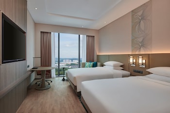 courtyard by marriott setia alam