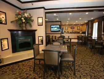 wingate by wyndham hattiesburg