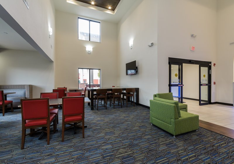 holiday inn express hotel and suites south bend by ihg