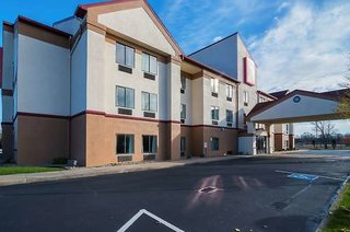 Red Roof Inn South Bend - Mishawaka,Granger>>Dowagiac,2 star