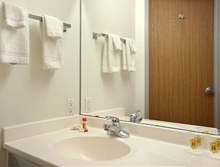 Super 8 By Wyndham Windsor,Fort Collins>>Bellvue,2 star