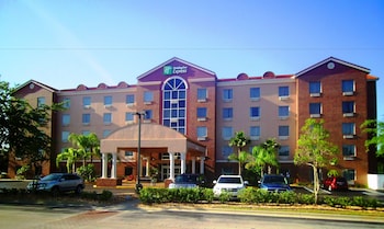 Holiday Inn Express & Suites Orange City - Deltona,Daytona Beach>>Collier County,3 star