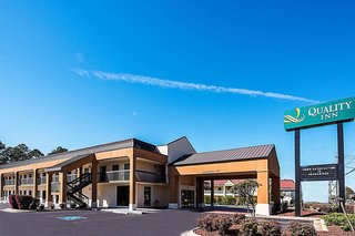 quality inn and suites