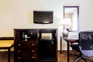 quality inn and suites