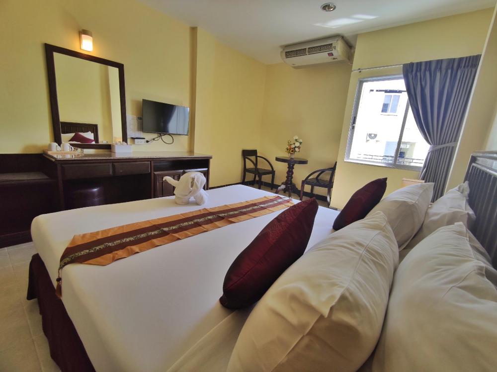 the chanthong residence and hotel pattaya