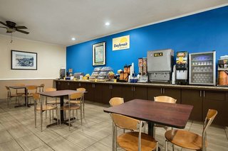 days inn by wyndham hardeeville i 95 state line