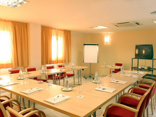 holiday inn express madrid rivas by ihg