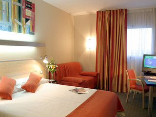 holiday inn express madrid rivas by ihg