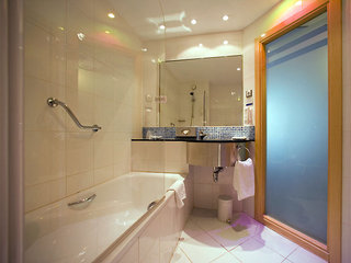 holiday inn express madrid rivas by ihg