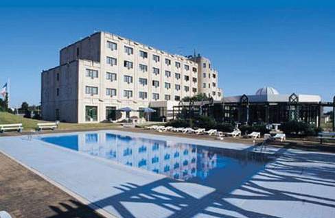 hotel escale oceania nantes aeroport