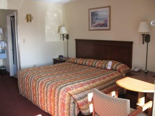 Econo Lodge Fredericksburg Near I-95,In Fredericksburg,2 star