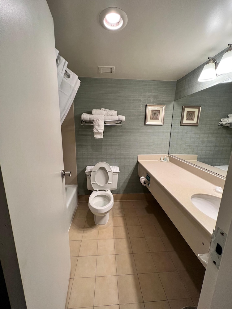 clarion hotel and suites convention center fredericksburg