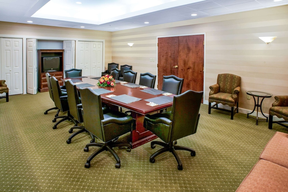 clarion hotel and suites convention center fredericksburg