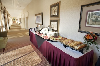 clarion hotel and suites convention center fredericksburg