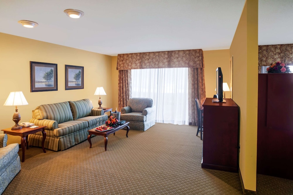 clarion hotel and suites convention center fredericksburg
