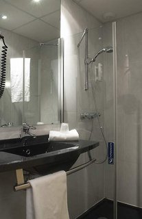 escale oceania saint malo