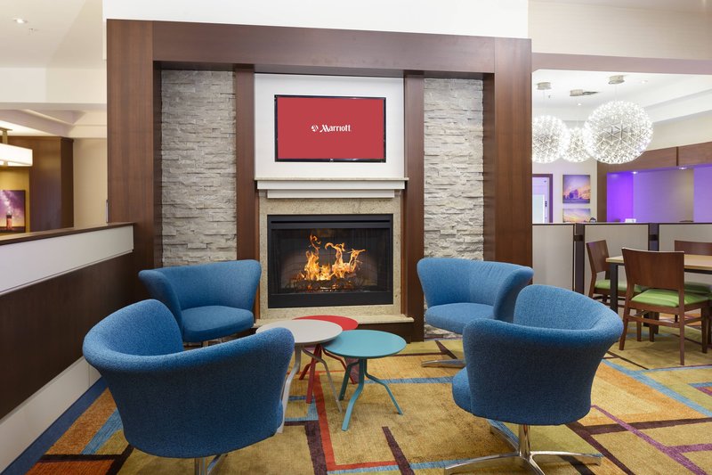 fairfield inn and suites by marriott belleville