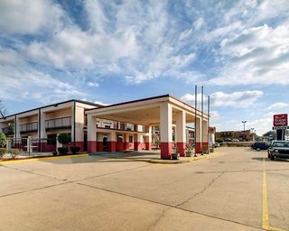 Econo Lodge Inn And Suites,Jackson>>Forest,2 star