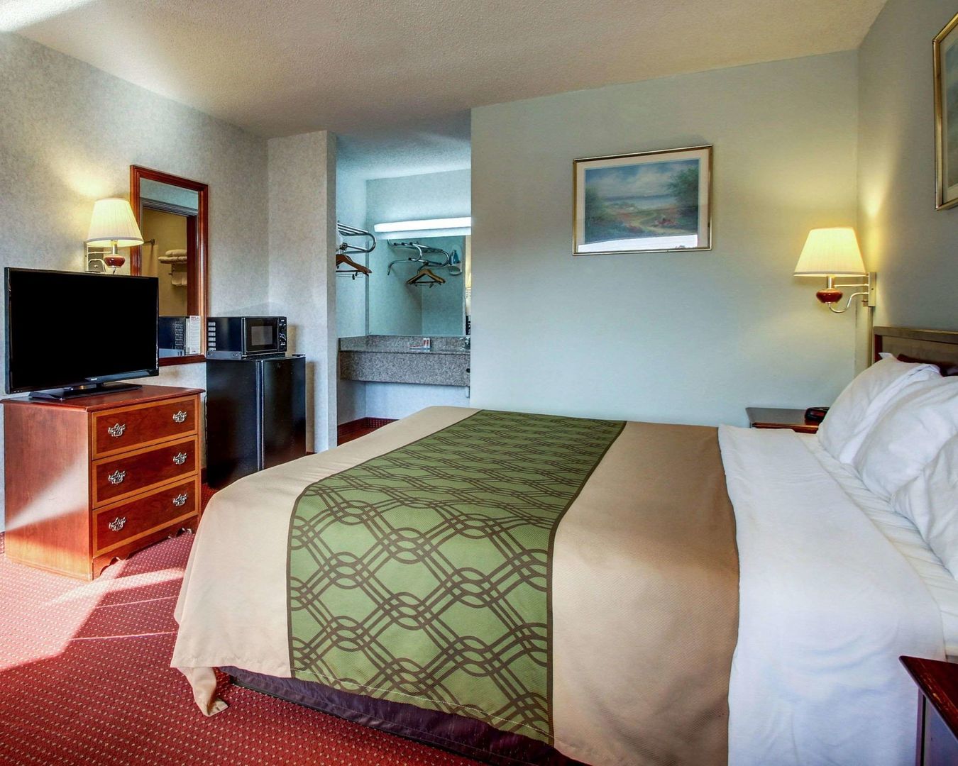 econo lodge inn and suites