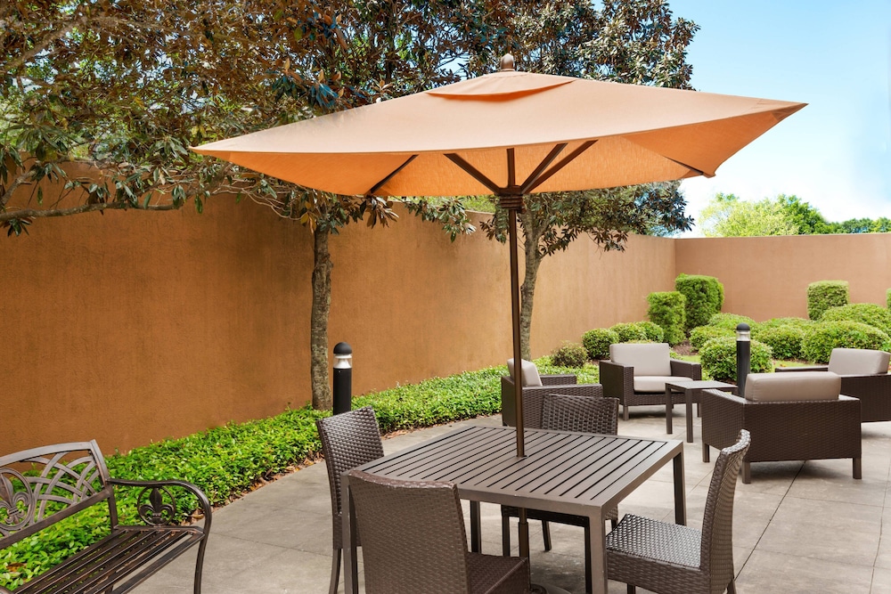 courtyard by marriott lafayette airport