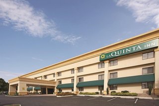 La Quinta Inn & Suites By Wyndham Roanoke Salem,Salem>>Roanoke,3 star