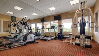 quality inn and suites morgantown university area