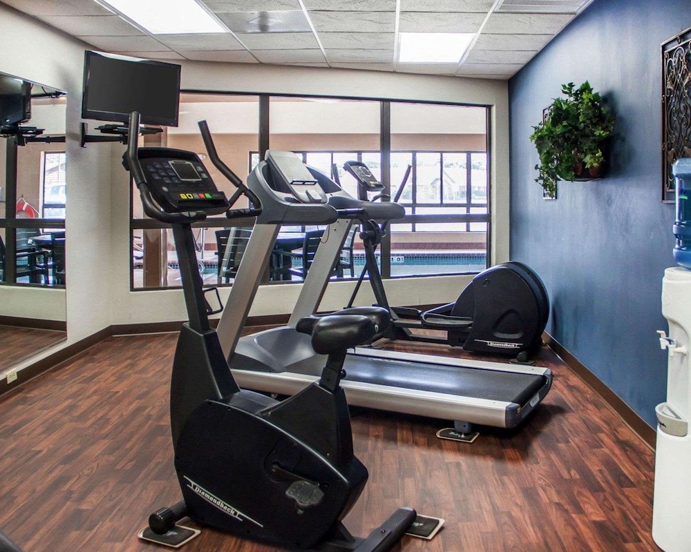 holiday inn express and suites weatherford by ihg