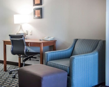 holiday inn express and suites weatherford by ihg
