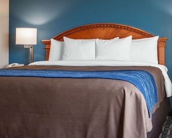 holiday inn express and suites weatherford by ihg