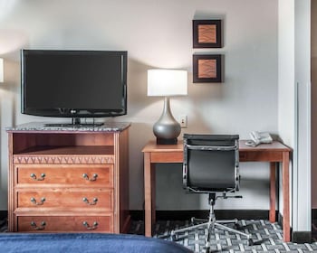 holiday inn express and suites weatherford by ihg