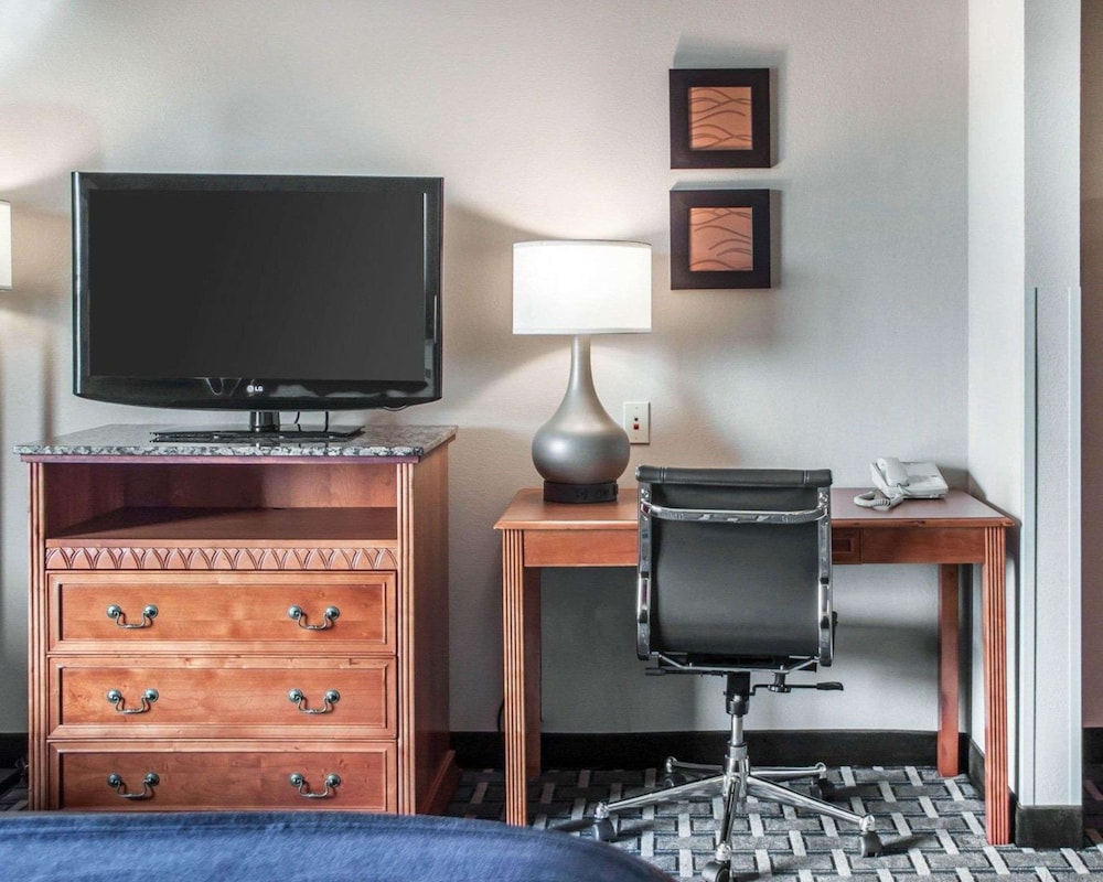 holiday inn express and suites weatherford by ihg