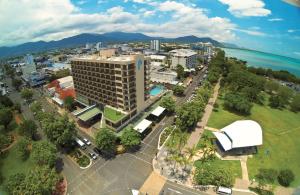 Pacific Hotel Cairns,Kuranda>>Cairns,5 star