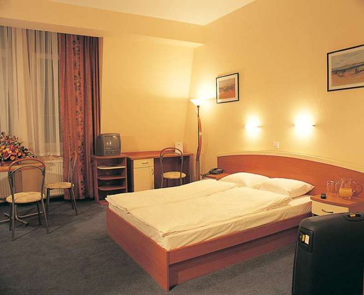 hotel atrium