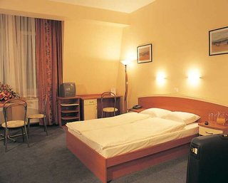 hotel atrium