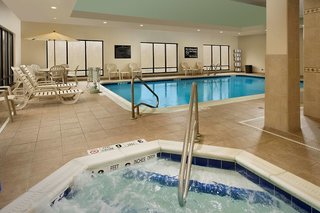 Hampton Inn Rochester-Greece,New York>>Greece,3 star