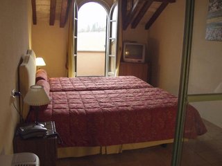 Relais Sant'uffizio,Next To A Golf Course,4 star