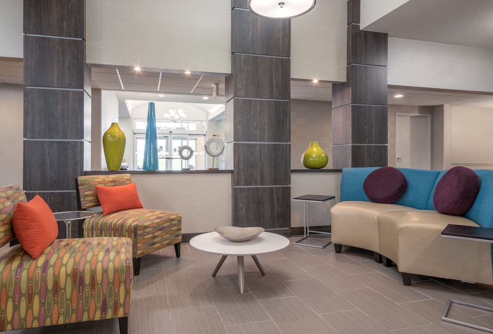 holiday inn express and suites ames by ihg
