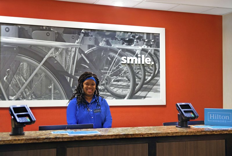 hampton inn and suites augusta west