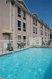 Baymont By Wyndham Grovetown Augusta,Evans>>Augusta,3 star