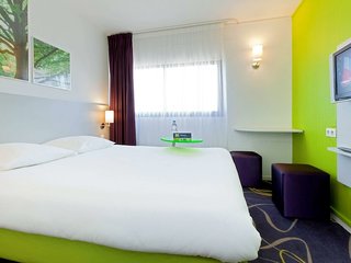 Ibis Styles Bordeaux Sud,Cadaujac>>Bordeaux,3 star