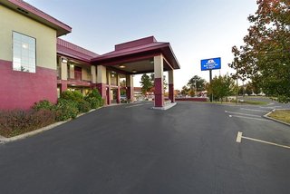 Super 8 By Wyndham Jackson Ms,Jackson>>Flowood,2 star